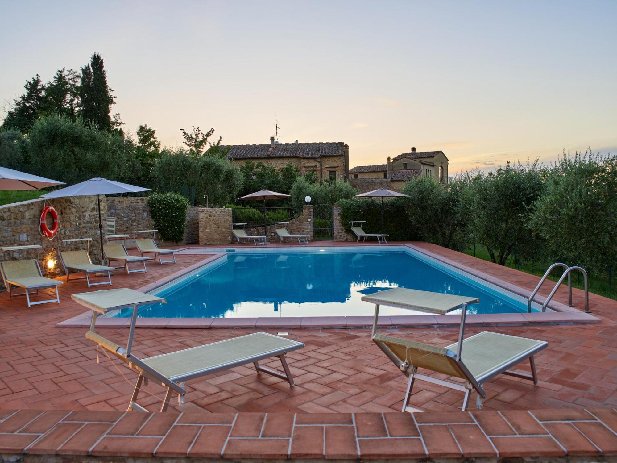 Agriturismo Podere Cortilla Volterra Exterior photo